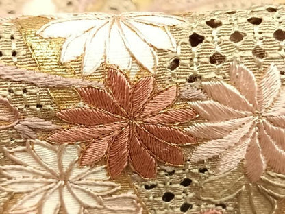 平和屋着物●中国三大刺繡　スワトウ刺繡　汕頭刺繡　総刺繡　色留袖　枝花文　暈し染め　金糸　金彩　正絹　逸品　AABN3941fy