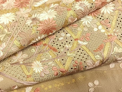 平和屋着物●中国三大刺繡　スワトウ刺繡　汕頭刺繡　総刺繡　色留袖　枝花文　暈し染め　金糸　金彩　正絹　逸品　AABN3941fy