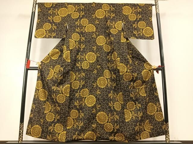 平和屋着物●本場村山大島紬　割り込み絣　唐草花文　正絹　逸品　AABN3943fy