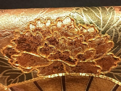 平和屋着物●豪華黒留袖　作家物　駒刺繍　扇面熨斗花文　暈し染め　金彩　やまと誂製　正絹　逸品　未使用　AABN3974fy