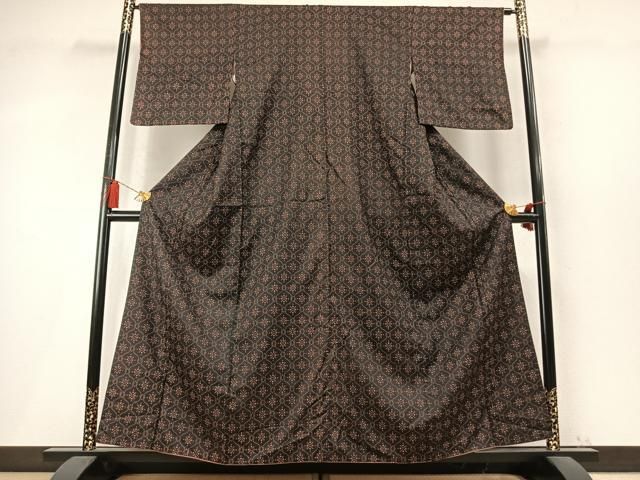 平和屋着物●本場大島紬　染大島　立涌文　黒地　正絹　逸品　AABN4014fy