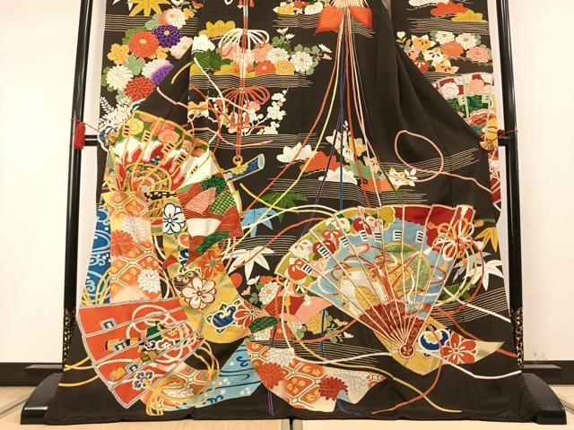 平和屋本店●アンティーク　大正ロマン　振袖　駒刺繍　扇面花文　暈し染め　黒地　金銀糸　金彩　正絹　逸品　AABN4046fy