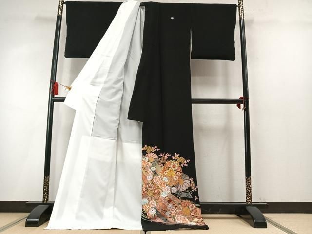 平和屋着物●豪華黒留袖　駒刺繍　熨斗花文　金彩　ロング丈　正絹　逸品　AABN4048fy