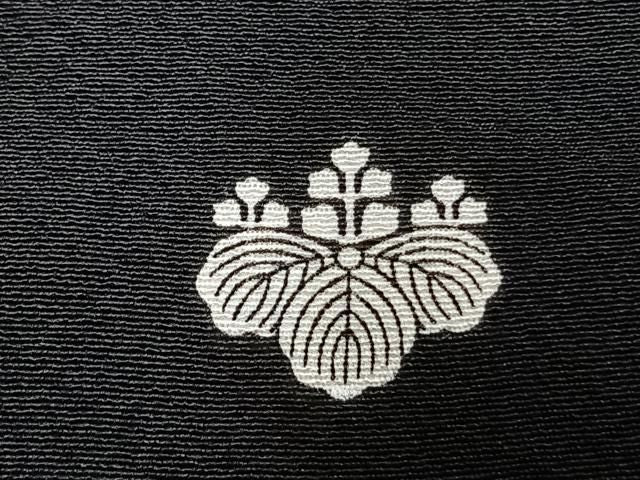 平和屋着物●豪華黒留袖　駒刺繍　熨斗花文　金彩　ロング丈　正絹　逸品　AABN4048fy