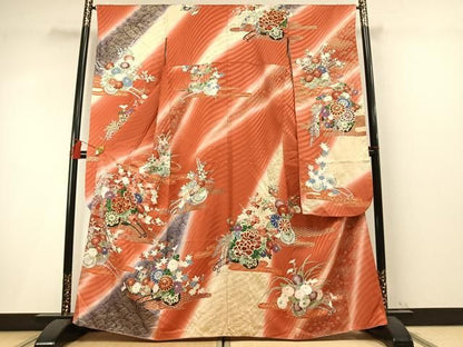 平和屋着物●豪華振袖　駒刺繍　片輪車花文　暈し染め　金彩　正絹　逸品　AABN4050fy