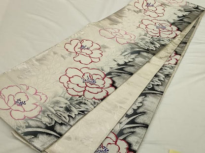 平和屋着物◎両面　全通柄袋帯　唐織　草花文　銀糸　正絹　逸品　AABN4185ps