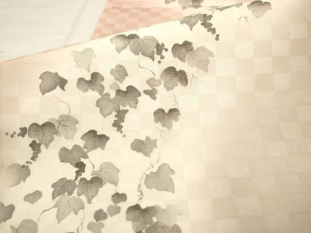 平和屋着物●六通柄袋帯　手描き　流水葡萄蔦の葉文　正絹　逸品　AABN4381pf