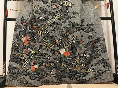 平和屋着物●訪問着　絞り　駒刺繍　流水花文　黒地　金彩　正絹　逸品　AABN5218ph