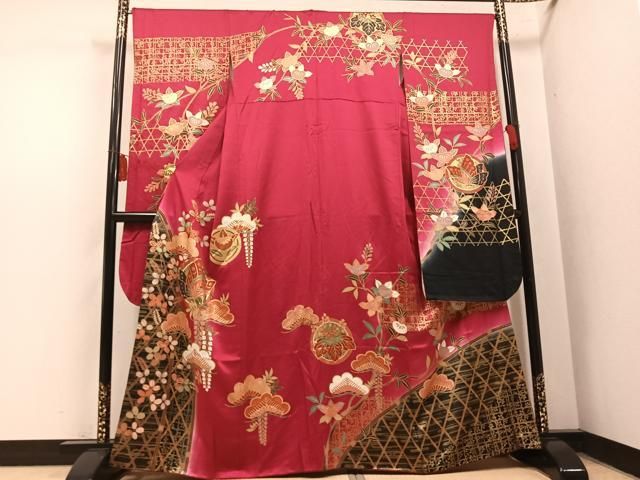 平和屋着物●豪華振袖　花蝶文　金彩　正絹　逸品　AABN5231ph