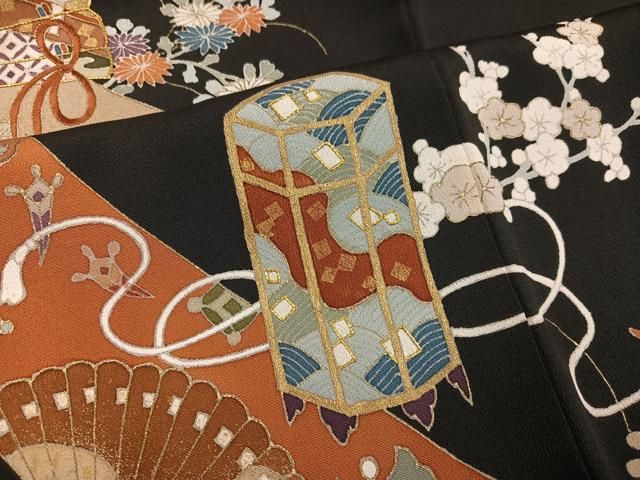 平和屋着物●豪華黒留袖　駒刺繍　檜扇貝桶花文　金彩　正絹　逸品　AABN5244ph
