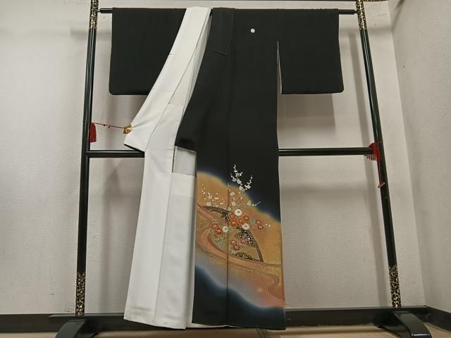 平和屋着物●京友禅の第一人者　松井青々　黒留袖　流水花文　暈し染め　金彩　正絹　逸品　AABN5248ph
