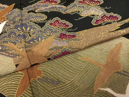 平和屋着物●中国三大刺繍　相良刺繍　総刺繍　黒留袖　群れ鶴浜松宝尽くし　正絹　逸品　AABN5264ph
