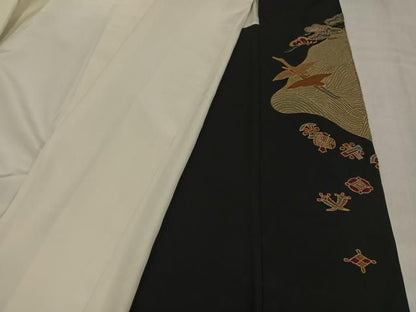 平和屋着物●中国三大刺繍　相良刺繍　総刺繍　黒留袖　群れ鶴浜松宝尽くし　正絹　逸品　AABN5264ph