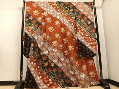 平和屋着物●豪華振袖　駒刺繍　草花文　金彩　正絹　逸品　AABN5279ph