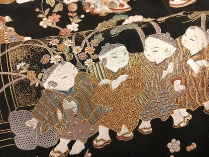 平和屋着物●豪華黒留袖　総刺繍　童子草花文　金糸　正絹　逸品　AABN5308ph