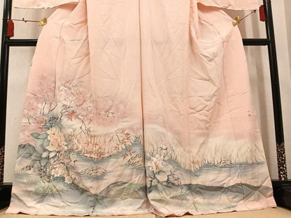 平和屋着物●訪問着　作家物　草花文　暈し染め　浜ちりめん　仮絵羽　正絹　逸品　未使用　AABN5749ph