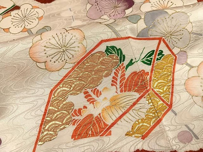 平和屋着物●豪華振袖　絞り　駒刺繍　貝桶花文　金彩　正絹　逸品　AABN5772ph
