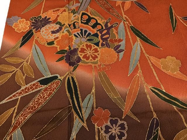 平和屋着物●豪華振袖　雪輪花蝶文　暈し染め　金彩　正絹　逸品　AABN5775ph