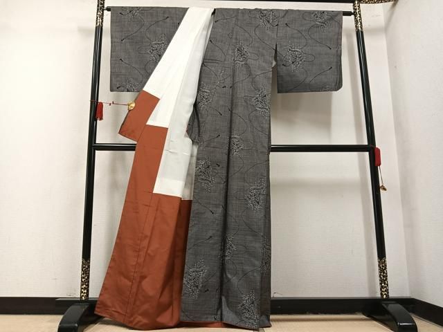 平和屋着物●本場大島紬　9マルキ　草木文　証紙付き　正絹　逸品　AABN5800ph