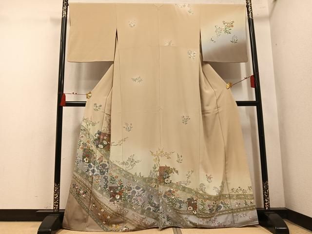 平和屋着物●中国三大刺繍　スワトウ刺繍　汕頭刺繍　総刺繍　訪問着　色紙草花文　暈し染め　金糸　正絹　逸品　AABN5832ph
