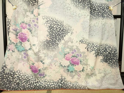 平和屋着物●豪華振袖　刺繍　草花文　暈し染め　ロング丈　正絹　逸品　AABN6017ck