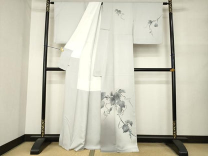 平和屋着物●訪問着　作家物　葡萄蔦の葉文　ろうけつ染　暈し染め　さが美扱い　正絹　逸品　AABN6039ck