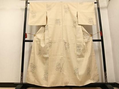 平和屋着物●本場結城紬　重要無形文化財　100亀甲　飛び亀甲　草花文　正絹　逸品　未使用　AABN7332ph