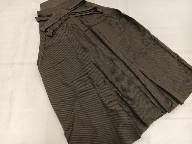 平和屋着物●男性　馬乗り袴　縞　正絹　逸品　AABN7407ph