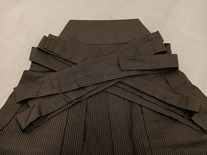 平和屋着物●男性　馬乗り袴　縞　正絹　逸品　AABN7407ph