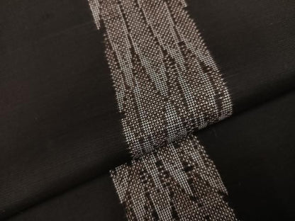 平和屋着物●本場大島紬　9マルキ　地空き　花間道　鈴乃屋扱い　正絹　逸品　未使用　AABN7416ph