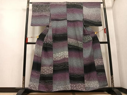 平和屋着物●上質な小紋　ろうけつ染　草花文　暈し染め　正絹　逸品　AABN7434ph