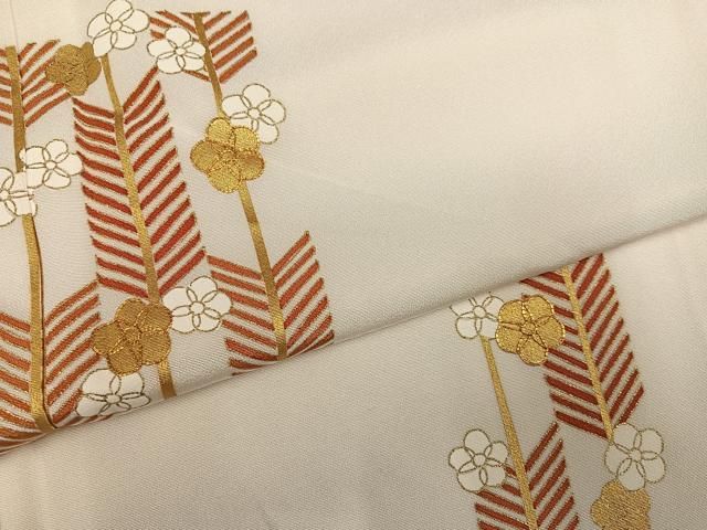 平和屋着物●訪問着　駒刺繍　矢羽根梅文　金彩　正絹　逸品　未使用　AABN7448ph