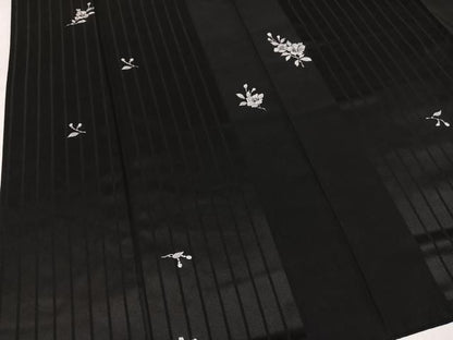 平和屋着物●上質な小紋　枝花文　黒地　正絹　逸品　AABN7460ph