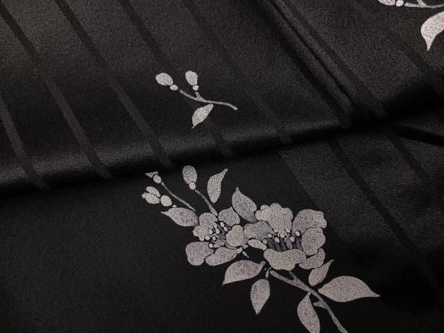 平和屋着物●上質な小紋　枝花文　黒地　正絹　逸品　AABN7460ph