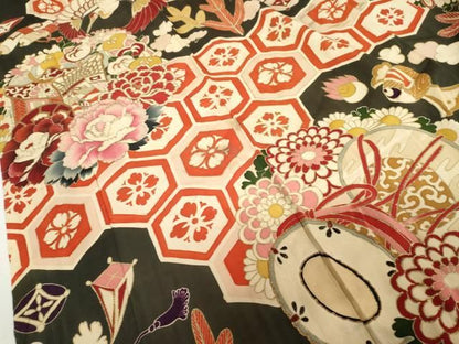 平和屋本店●アンティーク　大正ロマン　振袖　駒刺繍　舞鶴花鼓文　黒地　金彩　正絹　逸品　AABN8093cs