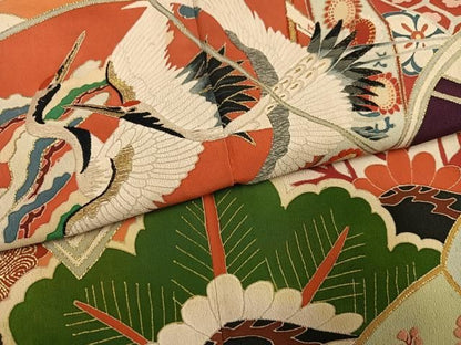 平和屋本店●アンティーク　大正ロマン　振袖　刺繍　群れ鶴草花文　黒地　金彩　正絹　逸品　AABN8301ph