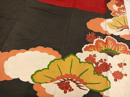 平和屋本店●アンティーク　大正ロマン　振袖　刺繍　群れ鶴草花文　黒地　金彩　正絹　逸品　AABN8301ph