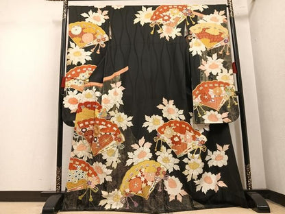 平和屋本店●アンティーク　大正ロマン　振袖　駒刺繍　檜扇花文　黒地　金彩　正絹　逸品　AABN8302ph