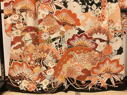 平和屋本店●アンティーク　大正ロマン　振袖　駒刺繍　檜扇群れ鶴花文　黒地　金彩　正絹　逸品　AABN8304ph