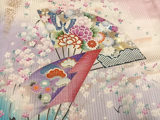 平和屋着物●豪華振袖　扇面草花舞蝶文　暈し染め　金銀彩　正絹　逸品　AABN8317ph