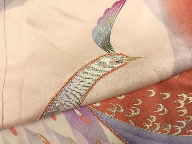 平和屋着物●豪華振袖　刺繍　孔雀文　暈し染め　金銀彩　正絹　逸品　AABN8319ph