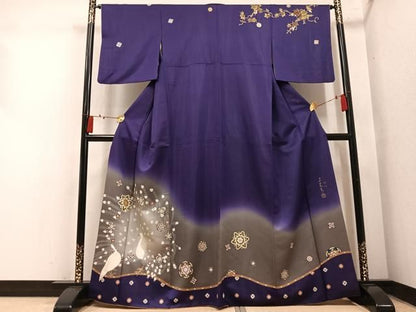平和屋着物●世界的友禅作家　千地泰弘　訪問着　孔雀花文　暈し染め　金彩　銀通し地　正絹　逸品　AABN8420ph