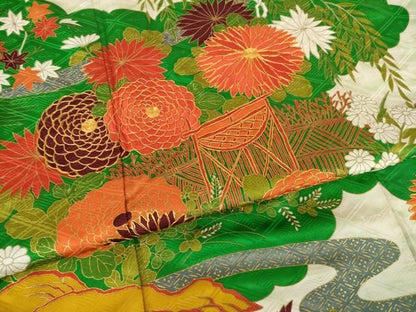 平和屋着物●豪華振袖　駒刺繍　風景花文　金彩　正絹　逸品　AABN8722ck