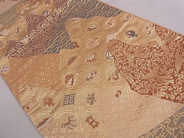平和屋着物■六通柄袋帯　切嵌遠山宝尽くし　金糸　逸品　an3201