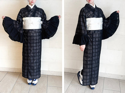 平和屋本店●極上　小紋　チュールレース袷　フリル袖　格子　黒地　洗える着物　逸品　新品　MAAA0001mg