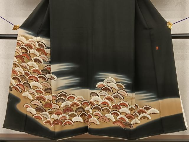 平和屋着物■豪華黒留袖　霞松尽くし　暈し染め　金彩　正絹　逸品　BAAM5134sa
