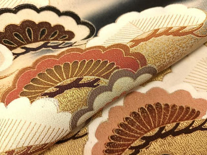 平和屋着物■豪華黒留袖　霞松尽くし　暈し染め　金彩　正絹　逸品　BAAM5134sa