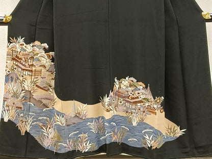 平和屋着物■豪華黒留袖　駒刺繍　松竹梅　御所解草花文　正絹　逸品　BAAN4811jr