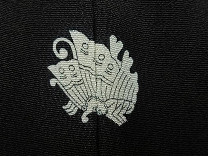 平和屋着物■豪華黒留袖　駒刺繍　松竹梅　御所解草花文　正絹　逸品　BAAN4811jr