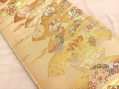 平和屋着物■六通柄袋帯　唐織　扇面取草花文　金糸　正絹　逸品　BAAO5063du